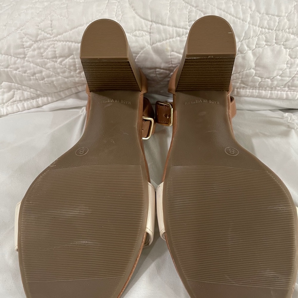 Sandals - Picture 3 of 5
